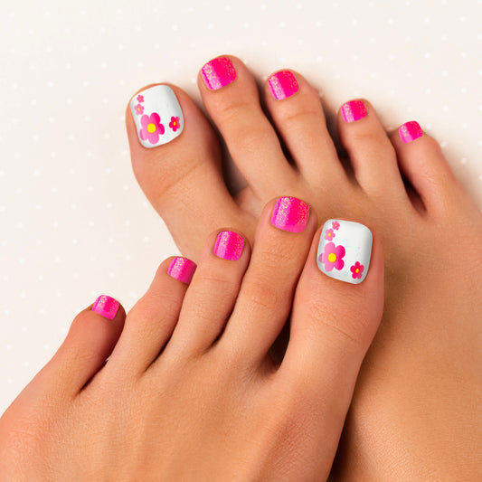 Kiss Gold Finger Trendy Wider Fit Toenails - FLORALS