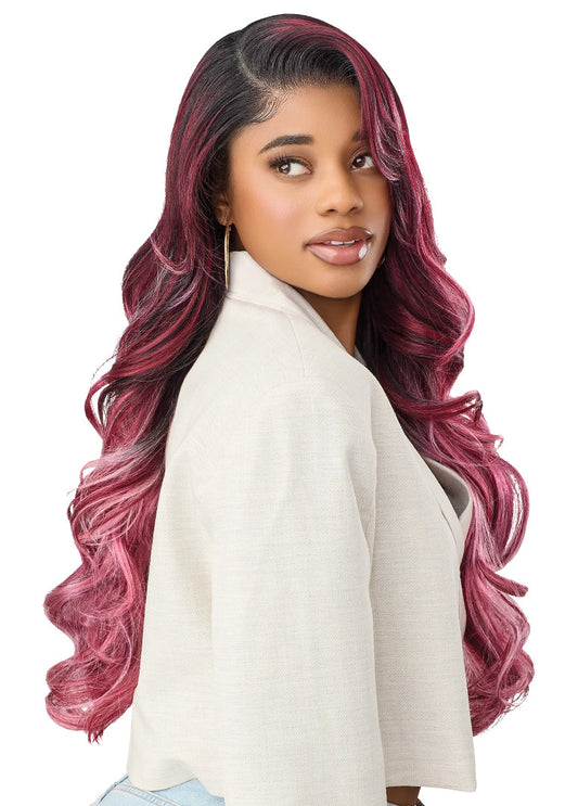 OUTRE Perfect Hairline Synthetic HD Lace Wig - ONVYBE 1