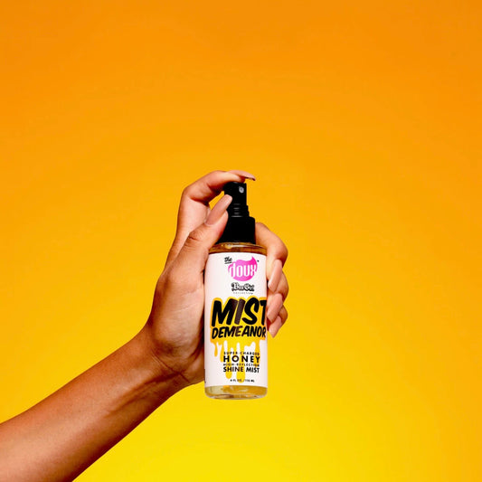 The Doux Bee Girl Mist Demeanor