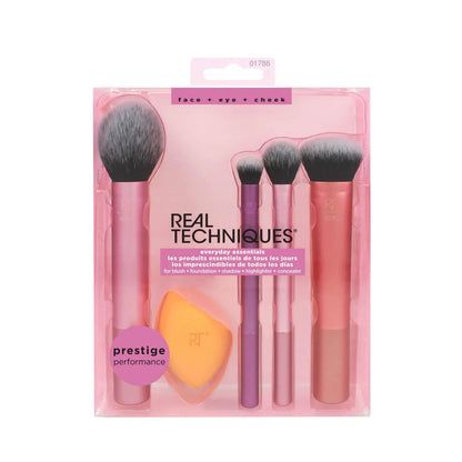 Real Techniques Everyday Essentials Kit with Sponge