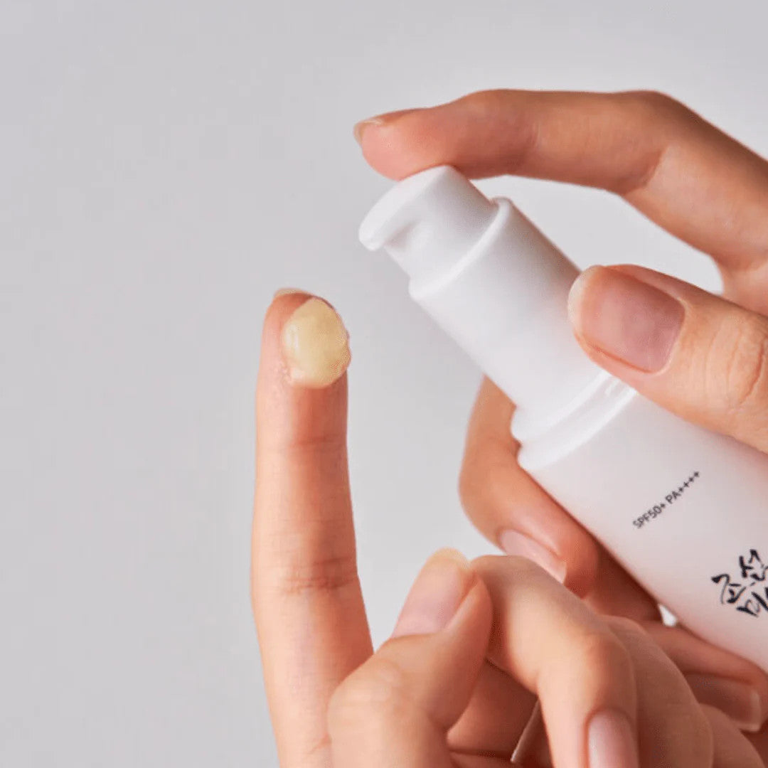 [BEAUTY OF JOSEON] Ginseng Moist Sun Serum SPF 50+ PA++++ (1.69 oz)