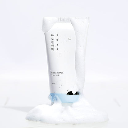 ROUND LAB 1025 Dokdo Cleanser (5 oz)