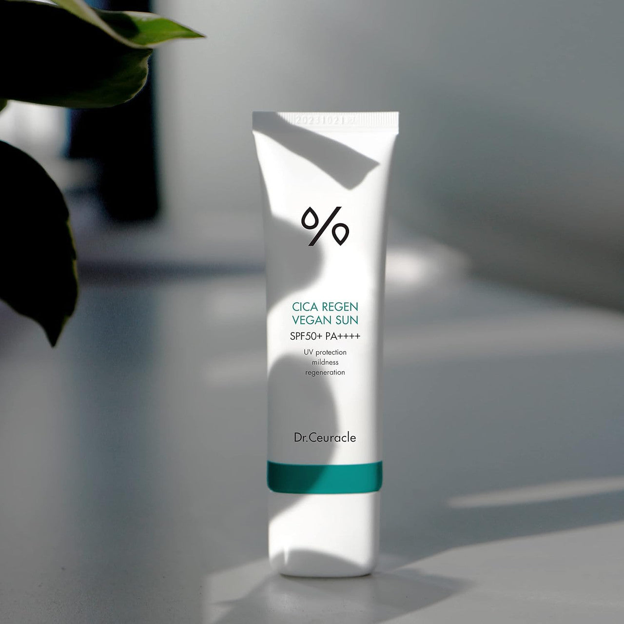 Dr. Ceuracle Cica Regen Vegan Sun SPF50+ PA++++ (1.69 oz)
