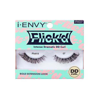 KISS i Envy 3D Flick'd Lashes