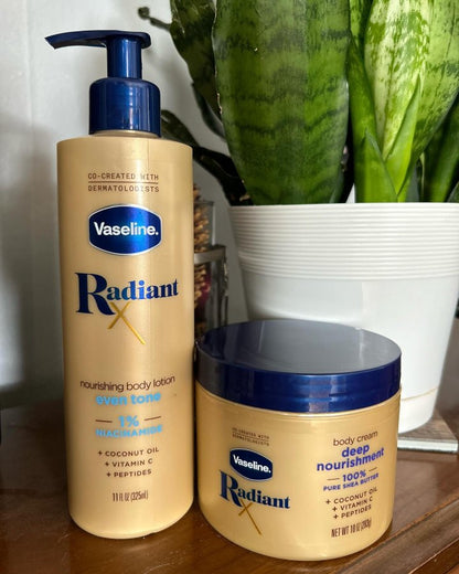 VASELINE Radiant x Deep Nourishment Niacinamide Body Cream (10 oz)