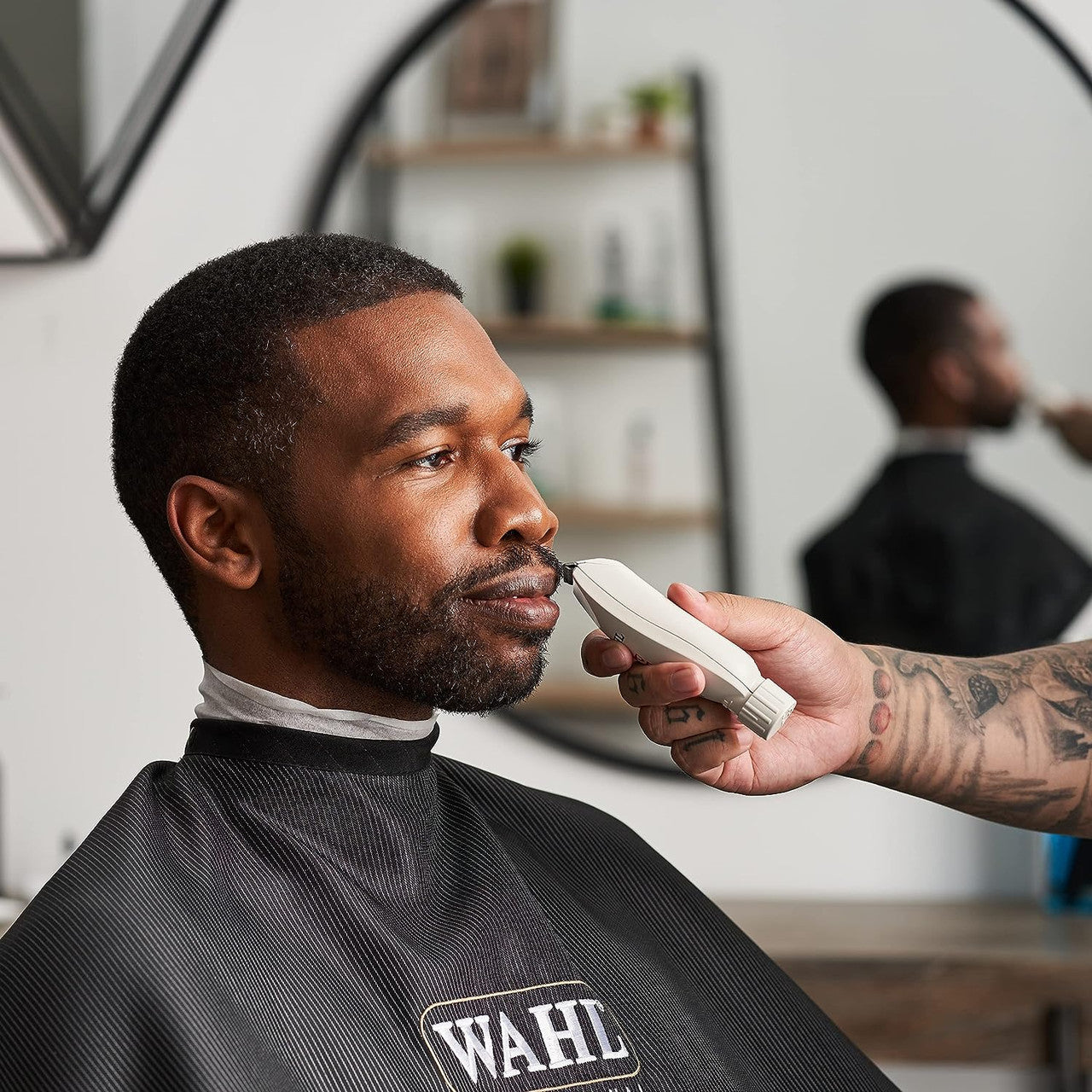 WAHL Professional Cordless Peanut Clipper/Trimmer