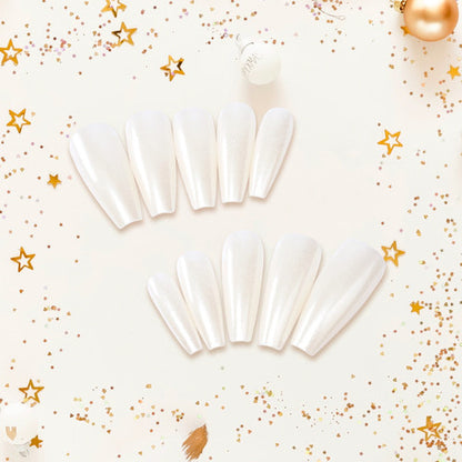 KISS Gold Finger 2023 Holiday Limited Edition Nails - Frosty Is Cold