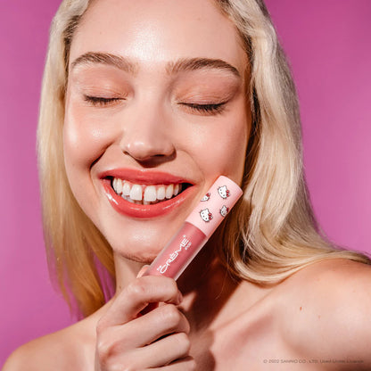 THE CREME SHOP Hello Kitty Kawaii Kiss Moisturizing Lip Oil (Strawberry Flavored)