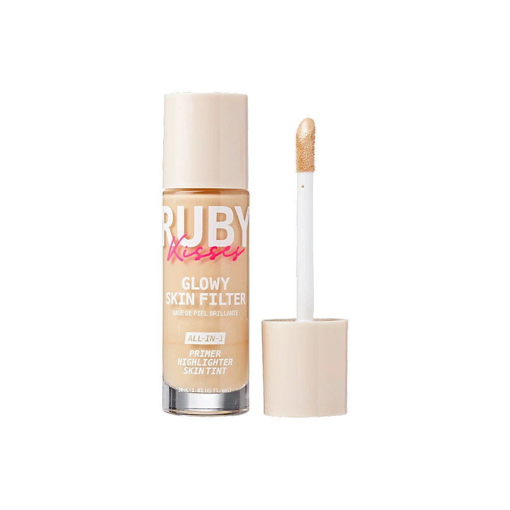 Ruby Kisses Glowy Skin Filter Foundation
