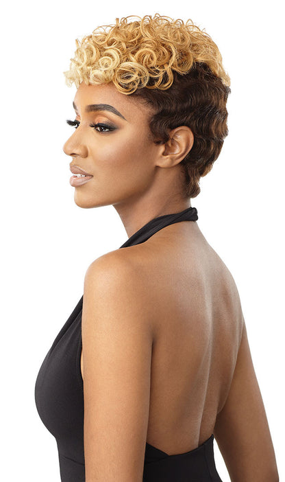 OUTRE Fab & Fly 100% Unprocessed Human Hair Wig HH-SOFINA
