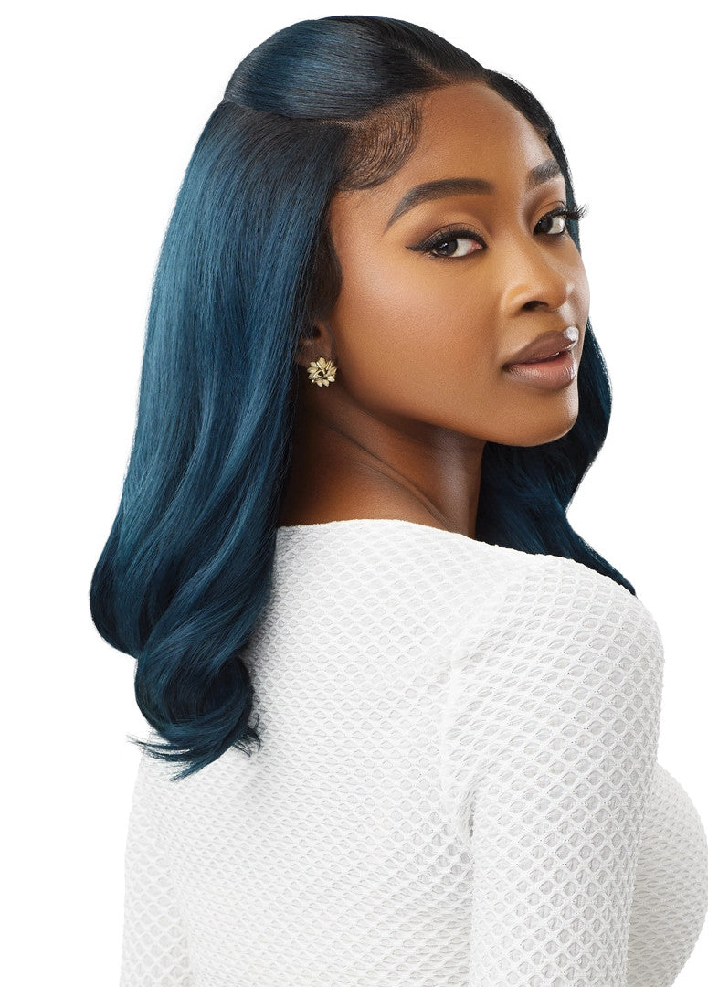 Outre Perfect Hairline Synthetic 13x4 HD Lace Front Wig - Malibu