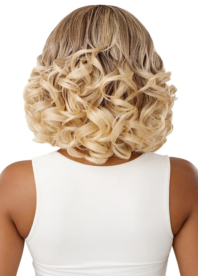 OUTRE Perfect Hairline Synthetic HD Lace Wig - Abigail