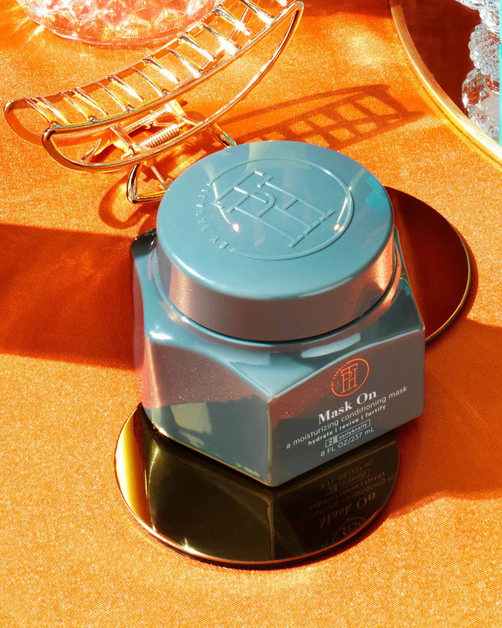 TPH Mask On Moisturizing Conditioning Mask