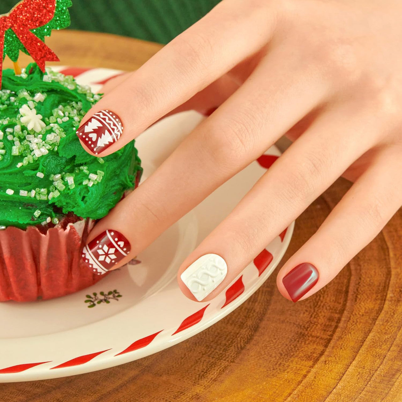 KISS Impress Manicure - FEELIN FESTIVE - product image 6