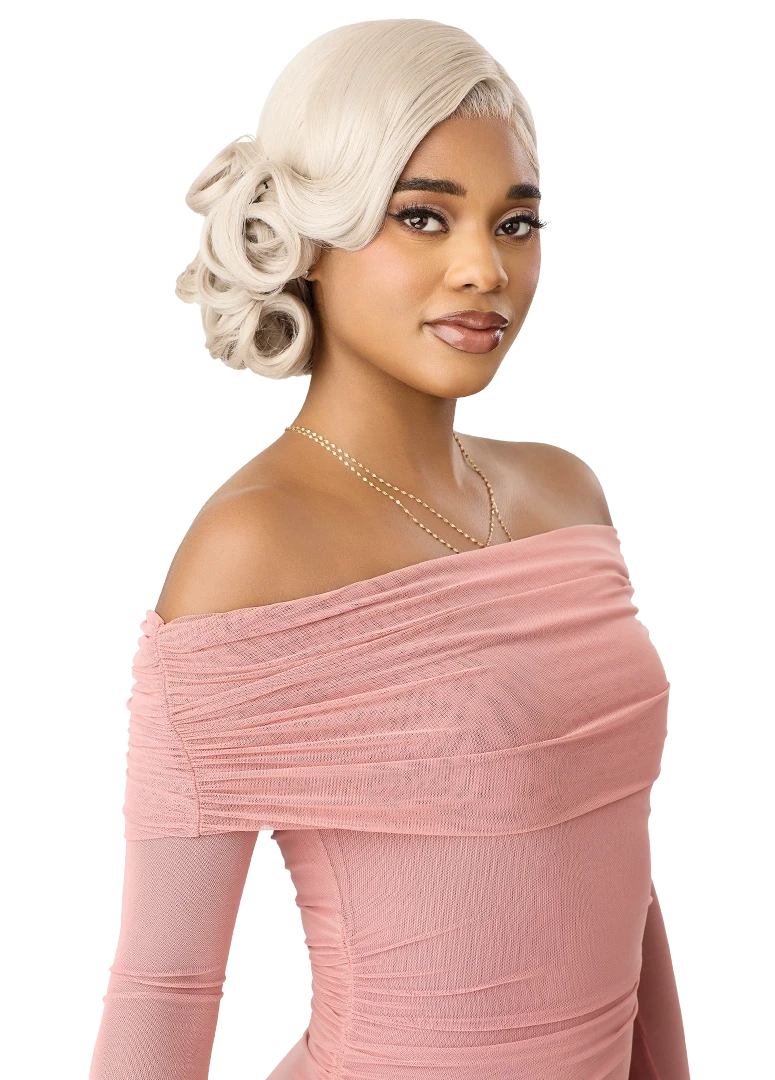 OUTRE Synthetic Melted HairlineHD Lace Front Wig - MH 131 - product image 2