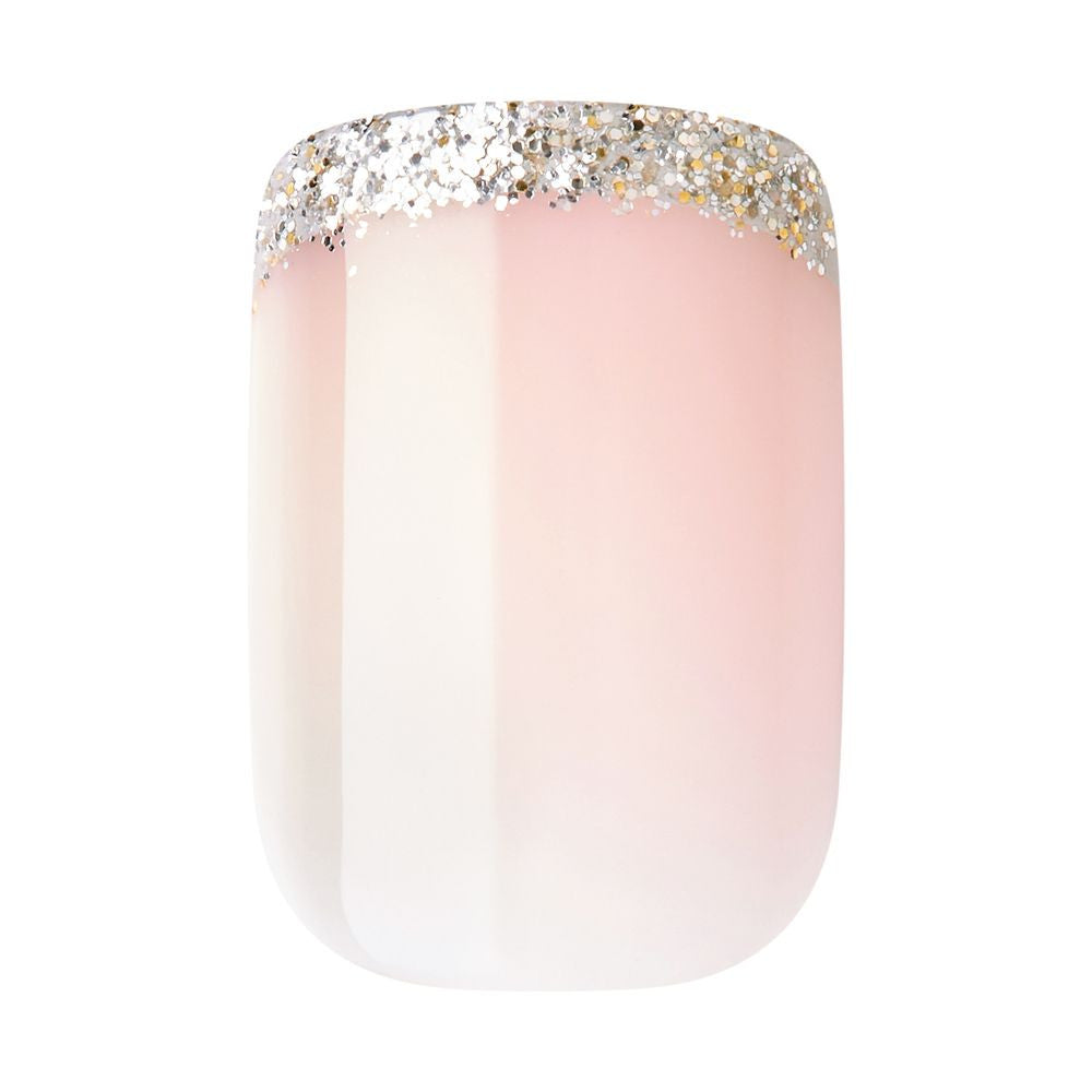KISS Voguish Fantasy Nails - Bisous